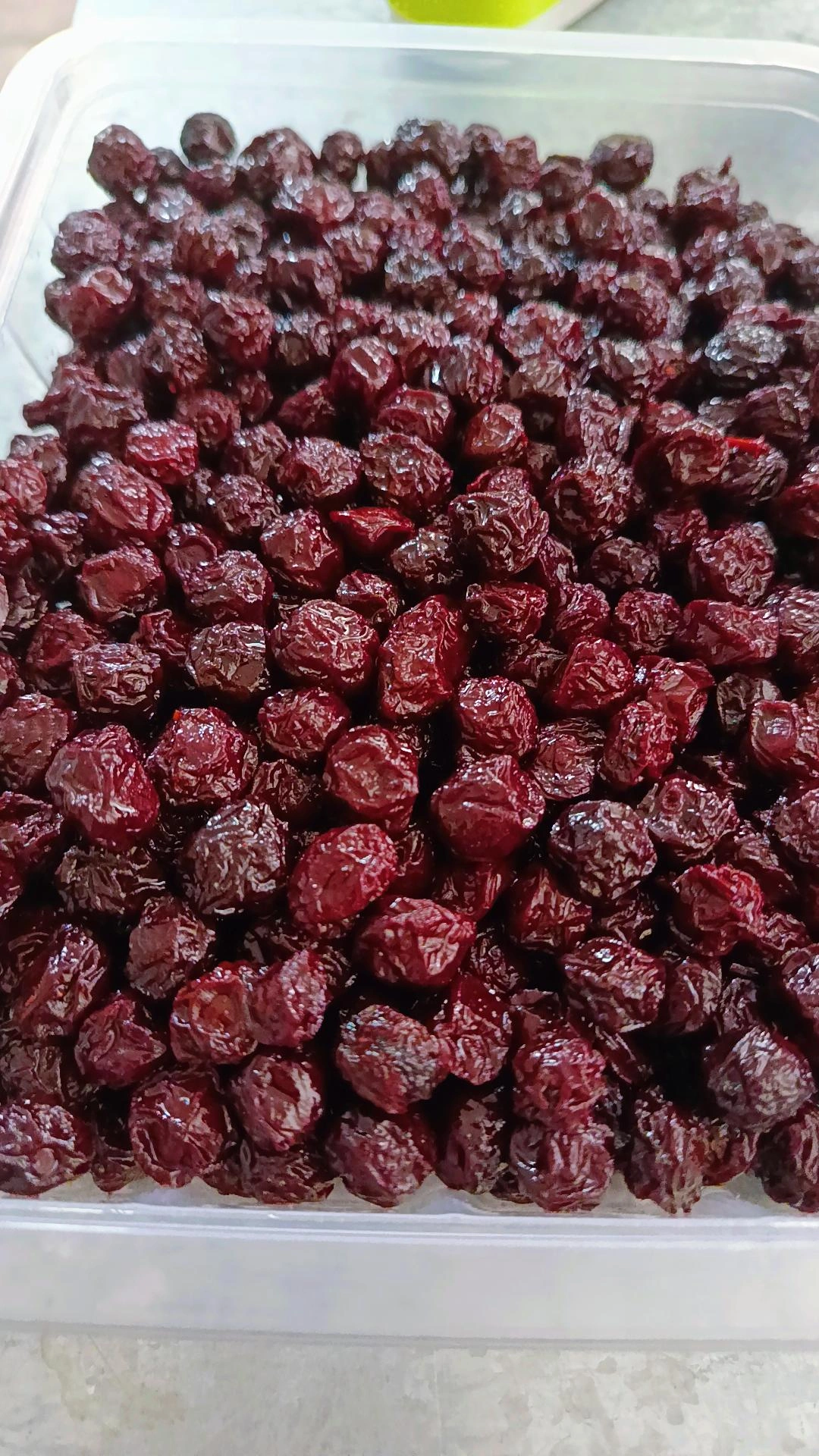 آلبالو خشک